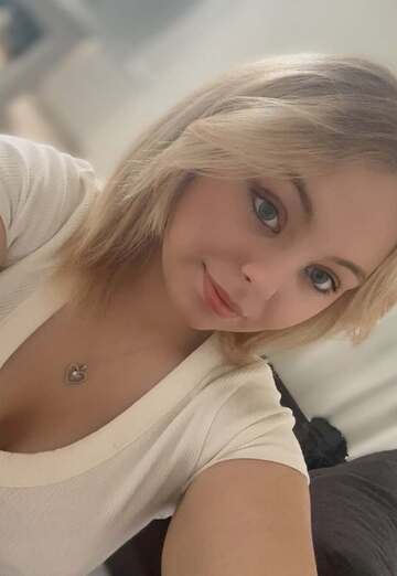 Louise (@louise272) — my photo № 2