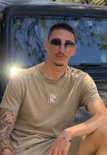 My photo - AB7, 23 from Tiranë (@anib7)