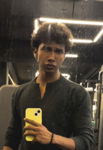 Midhun (@midhun13) — my photo № 1