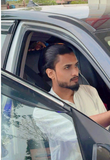 Kashif Siddiqui (@kashifsiddiqui0) — my photo № 2