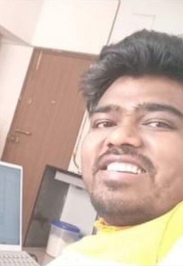 Rahul Yadav (@heisbacknow) — my photo № 1