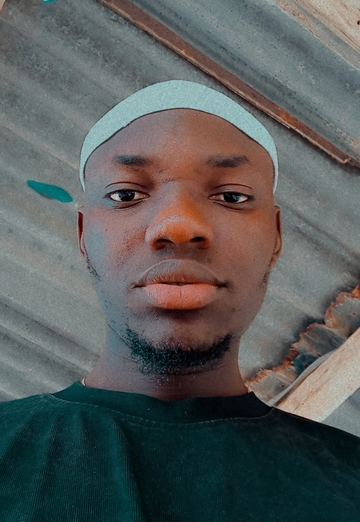 Edward (@edward2164) — my photo № 1