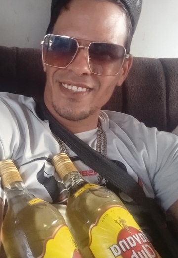 Adonis (@adonis243) — my photo № 1