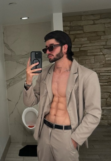 Luis (@luis3359) — my photo № 3