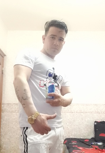 Alejandro Yhanes (@alejandroyhanes) — my photo № 2