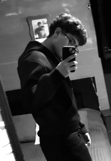 Alonso (@alonso315) — my photo № 1