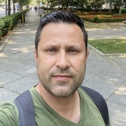Ömer 40 Istanbul