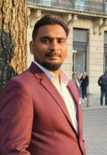 Loganathan (@loganathan) — my photo № 1