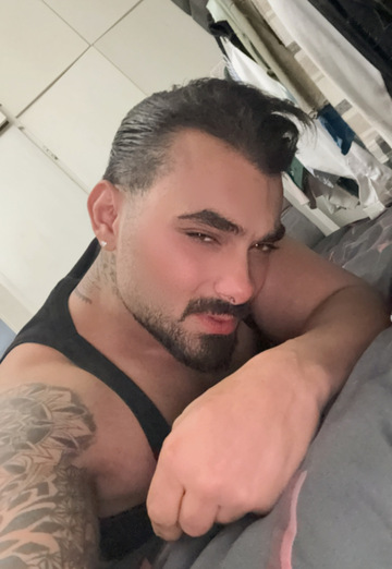 Kasra (@kasra24) — my photo № 1