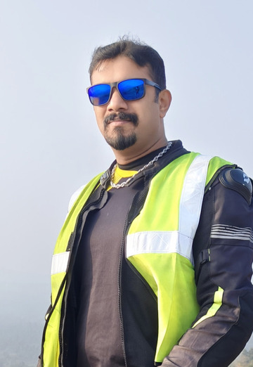 Karthik M (@karthikm5) — my photo № 2