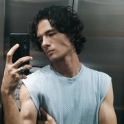 Alex 25 Colombia