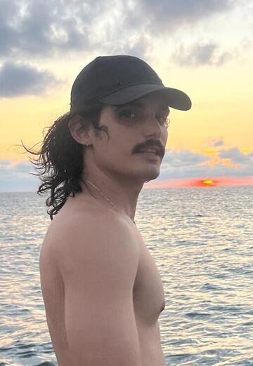 Anthony (@anthony2948) — my photo № 2