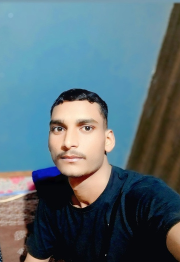 Kundan Yadav (@kundanyadav0) — my photo № 1