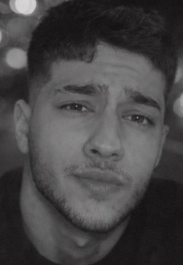 Amirhossein (@amirhossein23) — my photo № 1