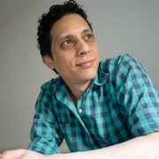 John hache 38 Buenos Aires
