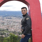 Santiago Travez 36 Quito