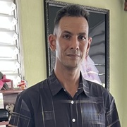 Ernesto 44 Holguín