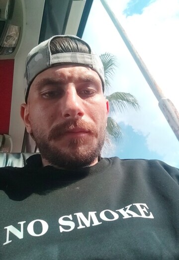 Ali (@ali88776) — my photo № 2