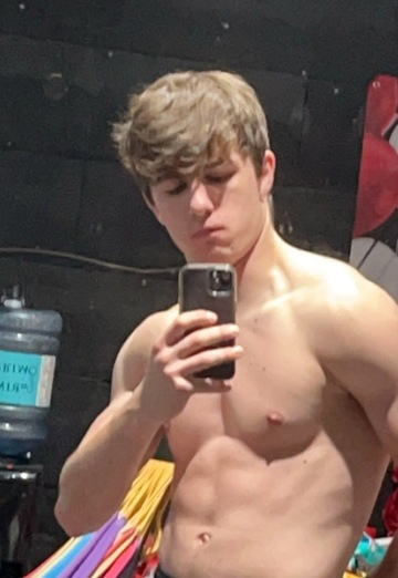 Matt (@matt1040) — my photo № 1