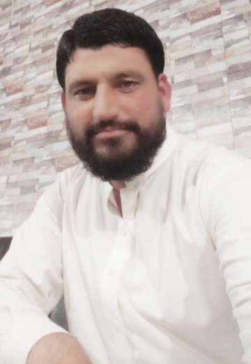 Malik Touheedi (@maliktouheedi) — my photo № 1